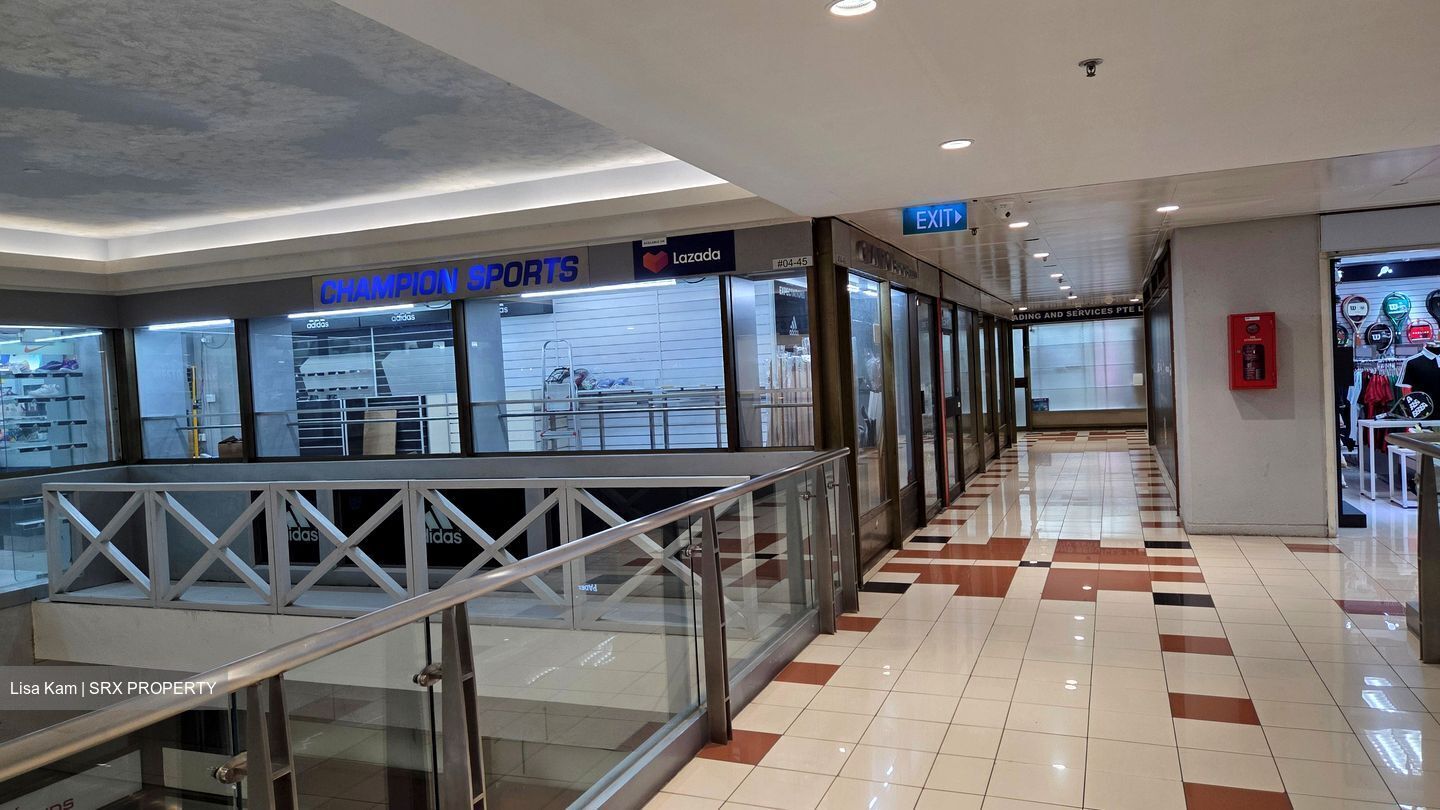 Peninsula Shopping Complex (D6), Retail #632540091